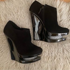 ZIGiny Fancy Ankle Boots